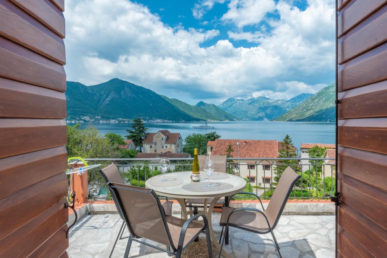Apartments Nikcevic Kotor Eksteriør bilde