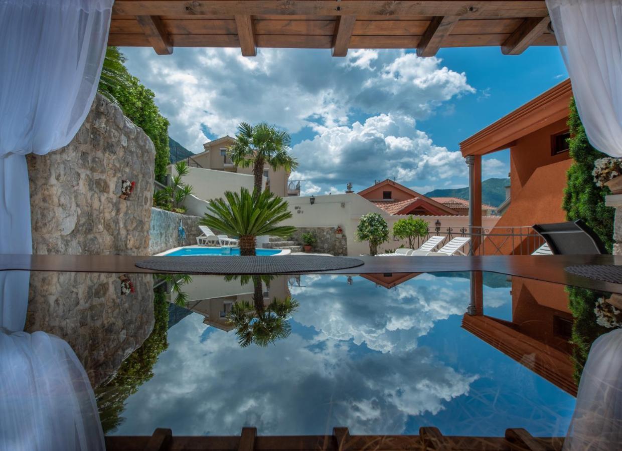 Apartments Nikcevic Kotor Eksteriør bilde