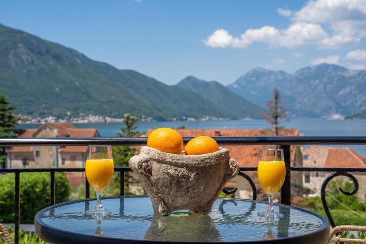 Apartments Nikcevic Kotor Eksteriør bilde
